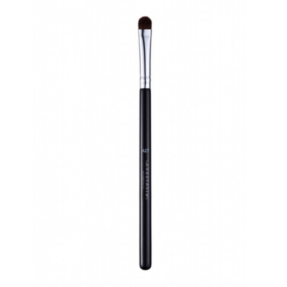 Anastasia Beverly Hills Other - SOLD New Anastasia A27 pro small firm shader brush